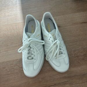 White adidas sambas